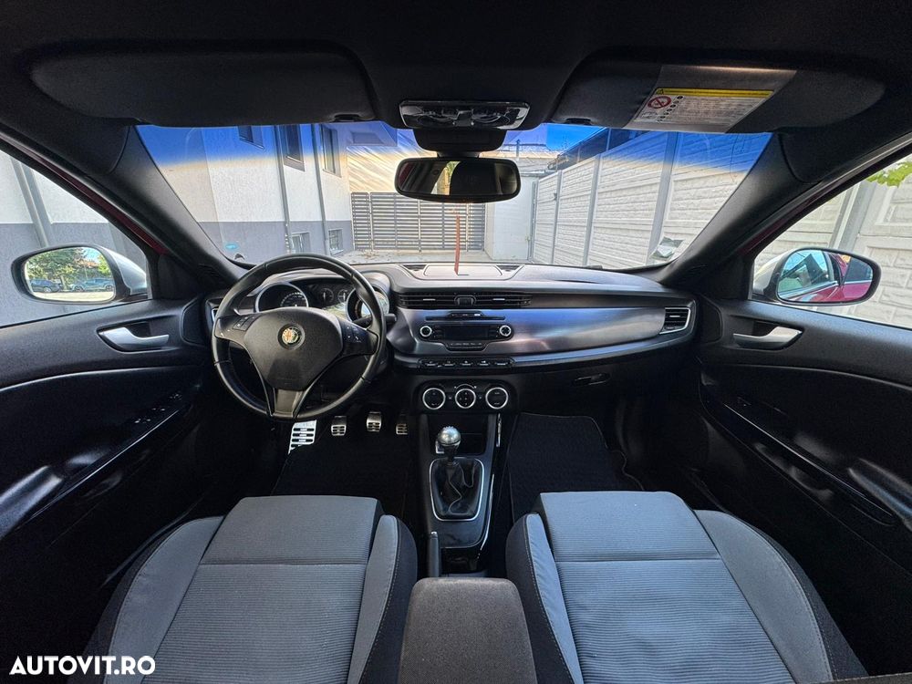 Alfa Romeo Giulietta 1.6 Mjet Distinctive - 6
