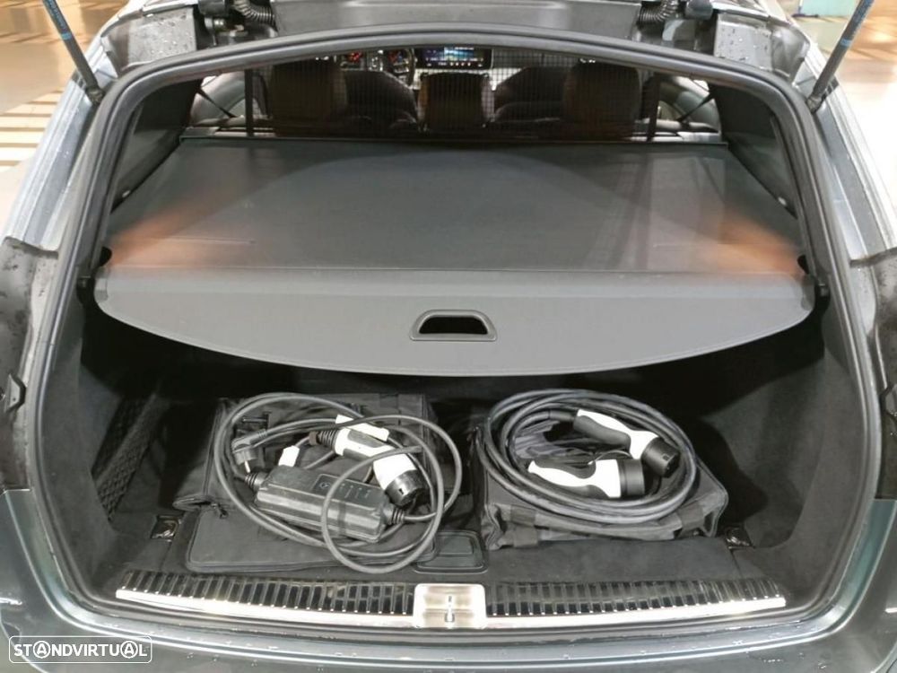 Mercedes-Benz E 300 de AMG Line - 7