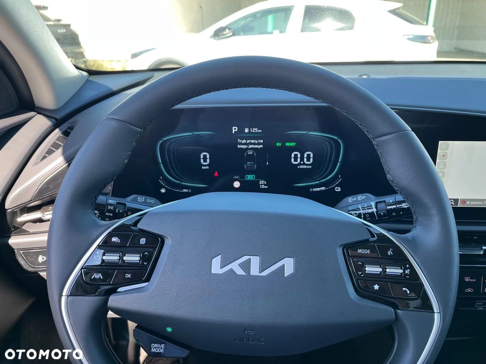 Kia Niro 1.6 GDI Hybrid M - 16
