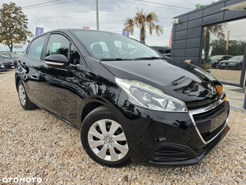 Peugeot 208 - 20