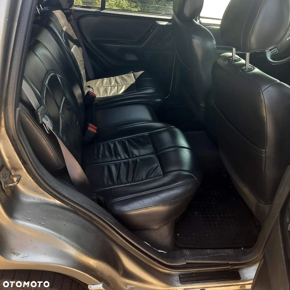 Jeep Grand Cherokee - 9