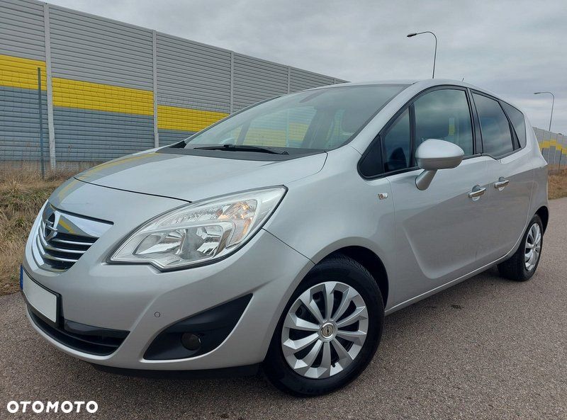 Opel Meriva - 12