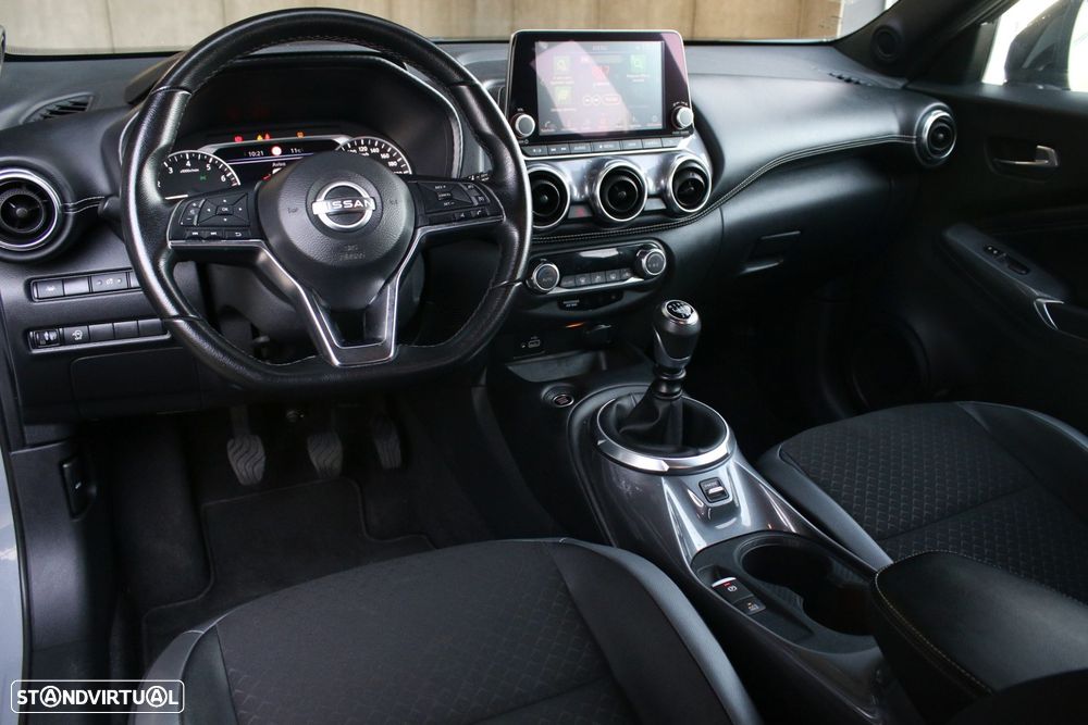 Nissan Juke 1.0 DIG-T N-Design Black - 32