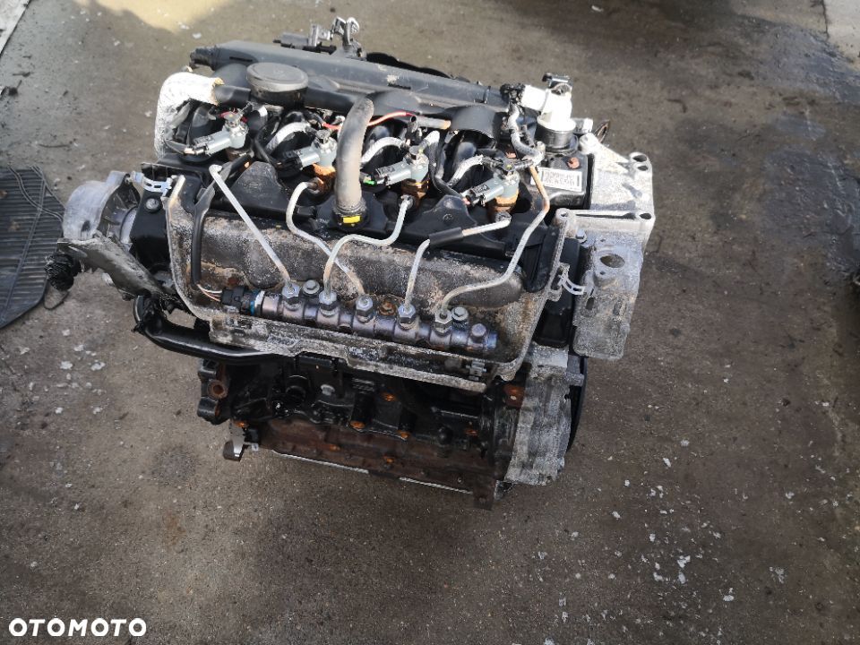 Silnik OPEL VIVARO 2.5 CDTI G9UB630 - 2