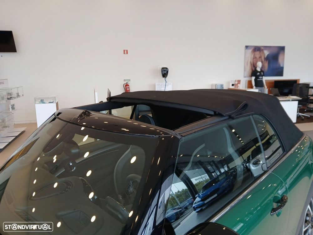 MINI Cabrio - 25