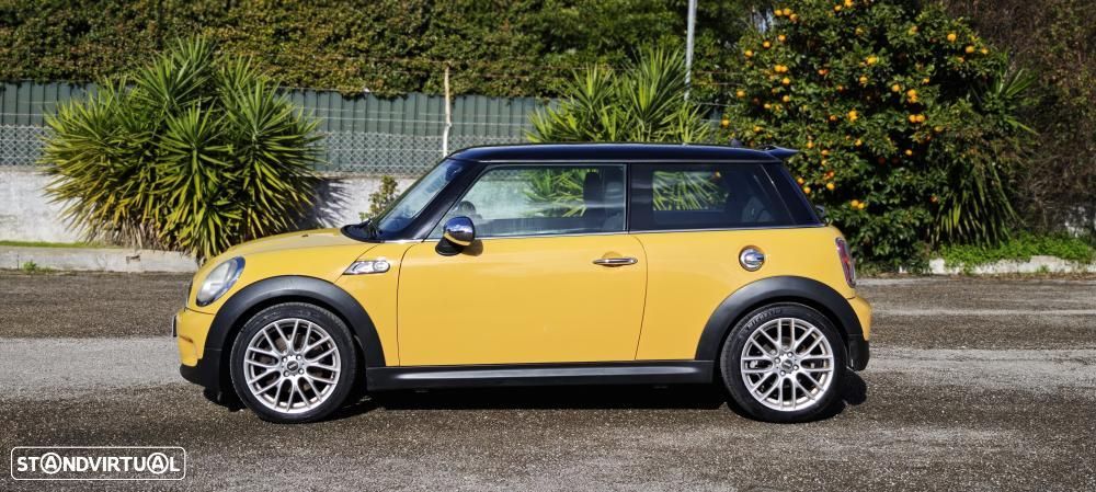 MINI 3 Portas Cooper S - 2