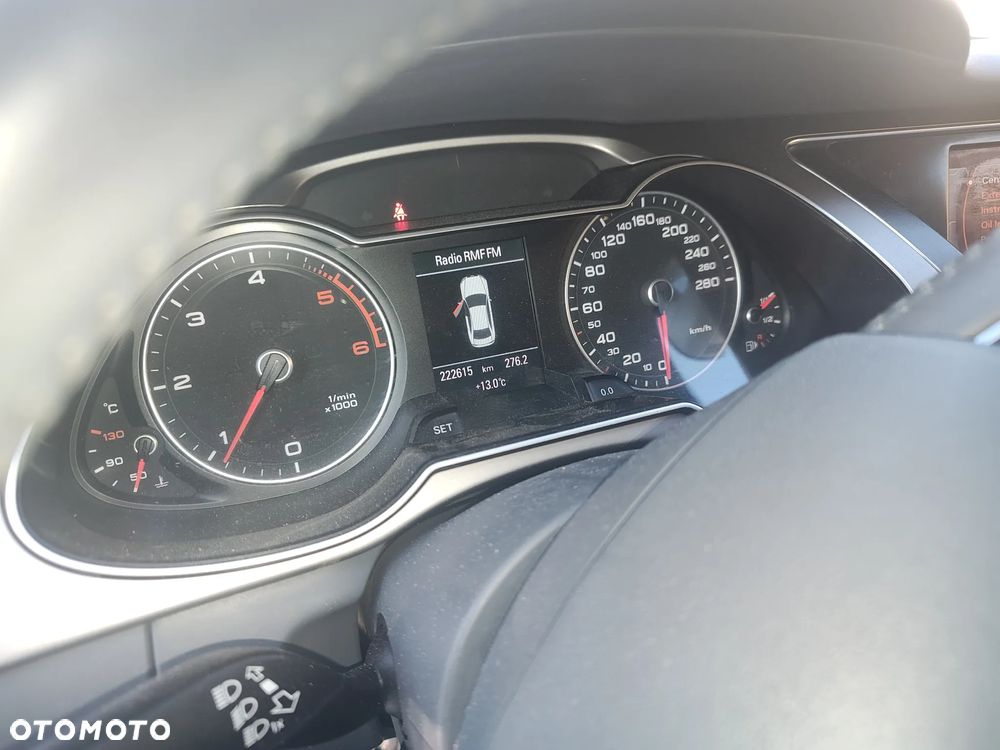 Audi A4 Limousine 2.0 TDI DPF Ambiente - 13