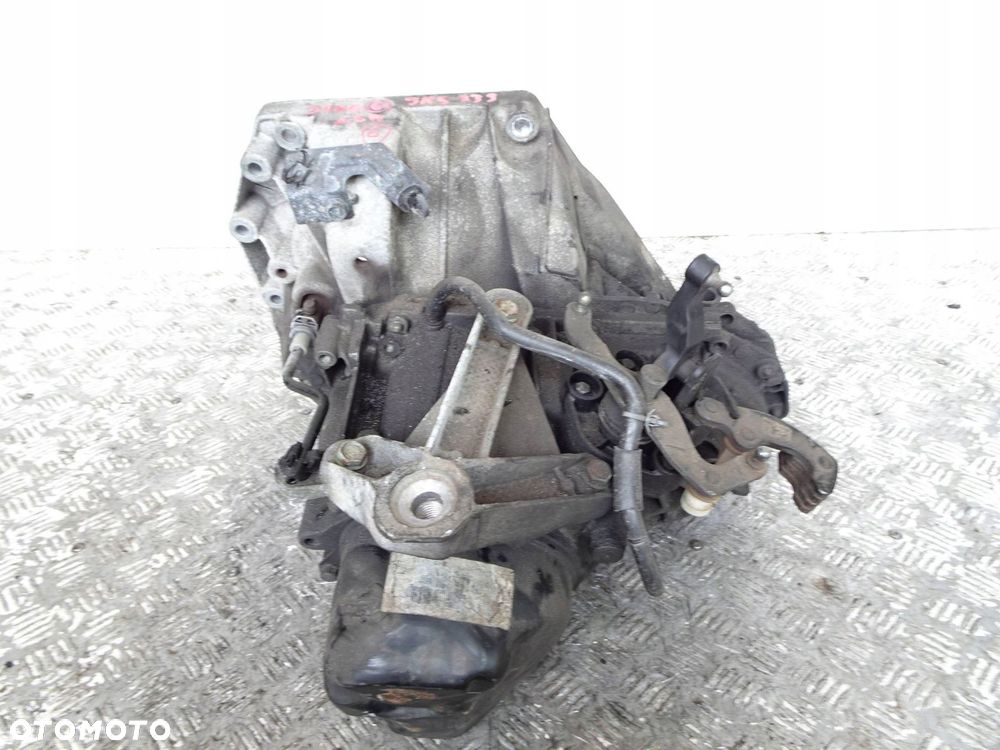 skrzynia biegów nissan juke f15 1.6 benzyna jr5339 - 2