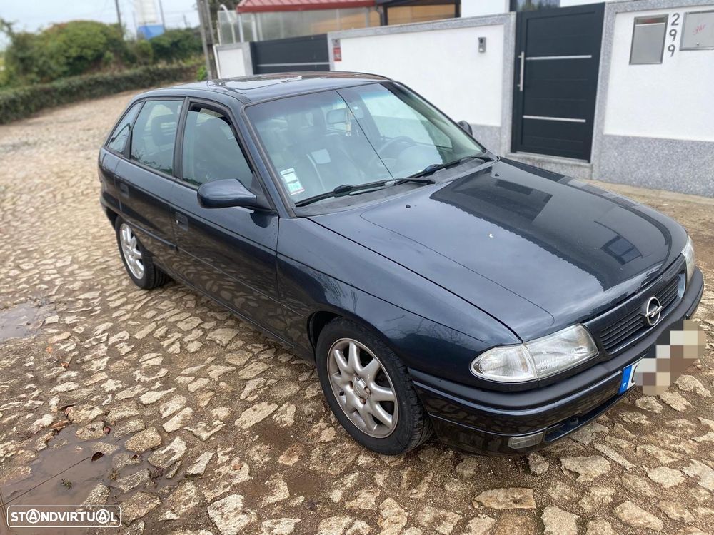 Opel Astra 1.6i Sport - 7