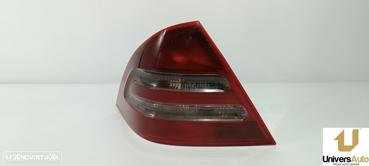 FAROLIM TRASEIRO ESQUERDO MERCEDES CLASE C (W203) BERLINA 220 CDI (203.006) - 1