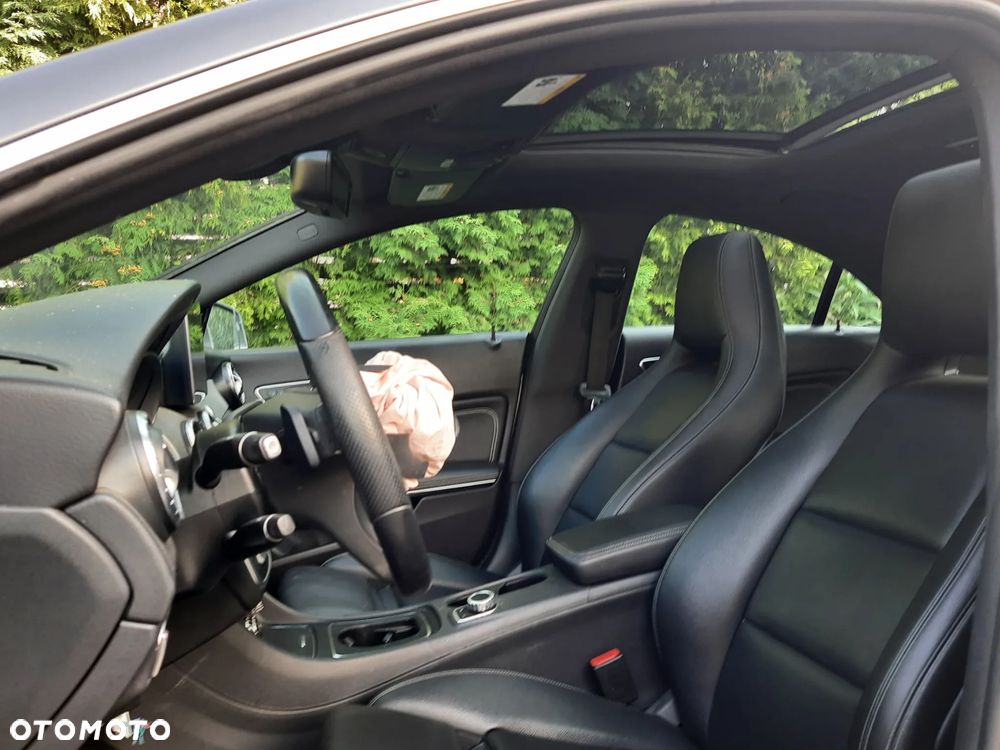 Mercedes-Benz CLA 250 7G-DCT Peak Edition - 9