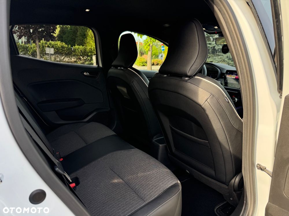 Renault Clio TCe 90 TECHNO - 20