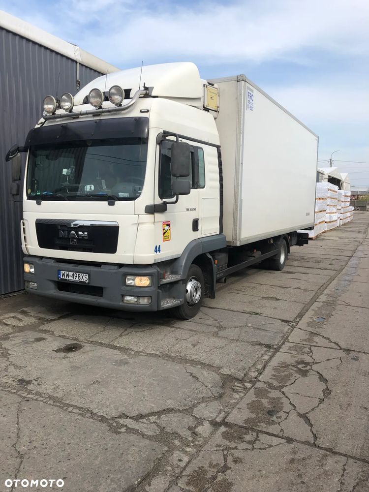 MAN TGL 12.250 - 3