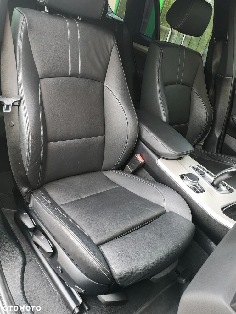 BMW X3 xDrive20d Advantage sport - 32