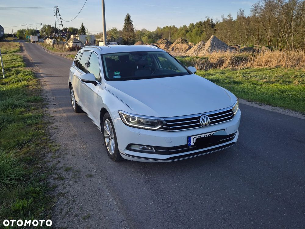 Volkswagen Passat 2.0 TDI SCR DSG Highline - 2