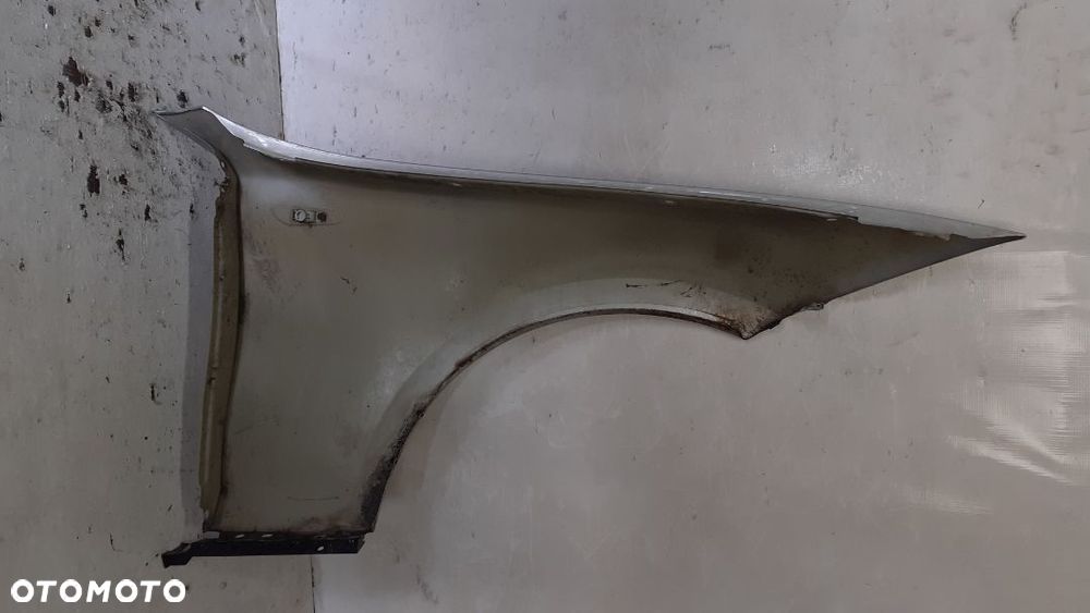 * BŁOTNIK PRZEDNI PRZOD  LEWY BMW 1 E81 E82 E87 E88 TITANSILBER 354 - 4