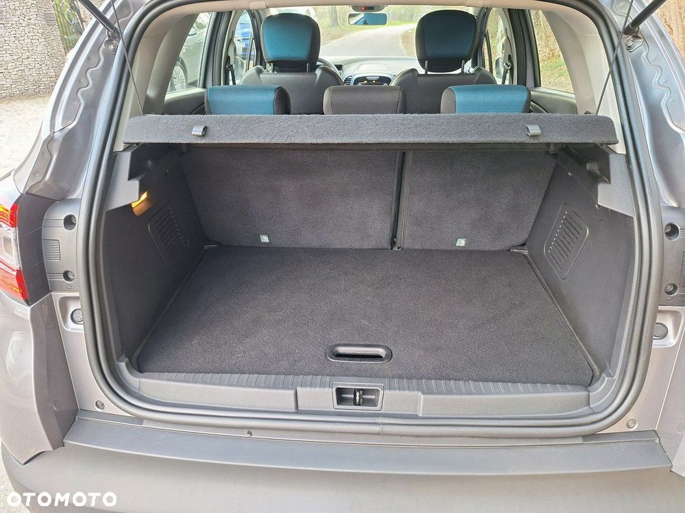 Renault Captur - 32