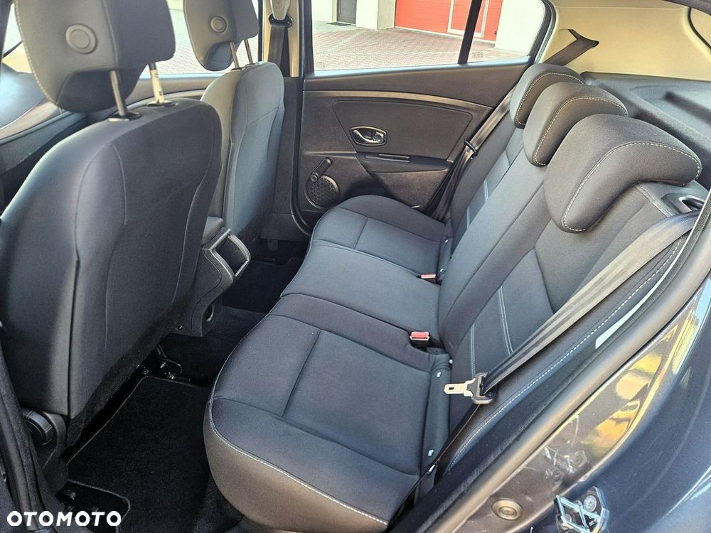 Renault Megane 1.6 16V 110 Authentique - 23