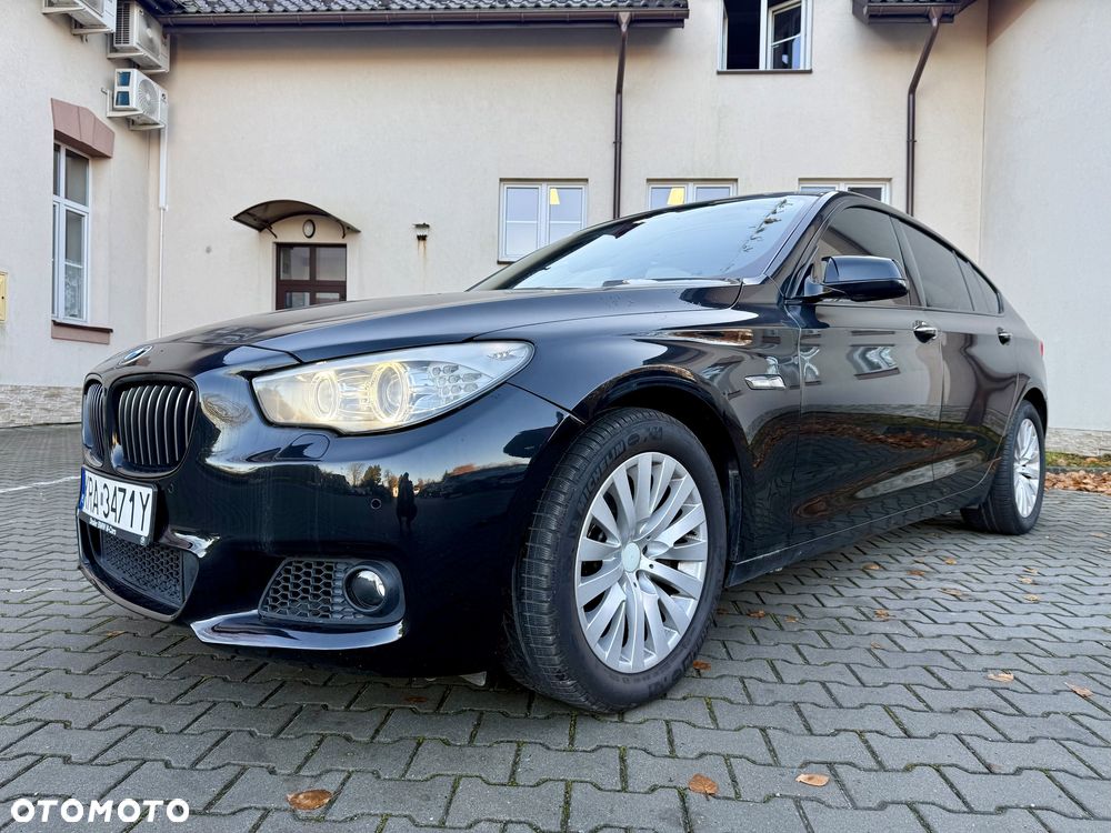 BMW 5GT - 1