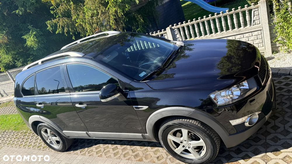 Chevrolet Captiva 2.2 d LTZ - 35