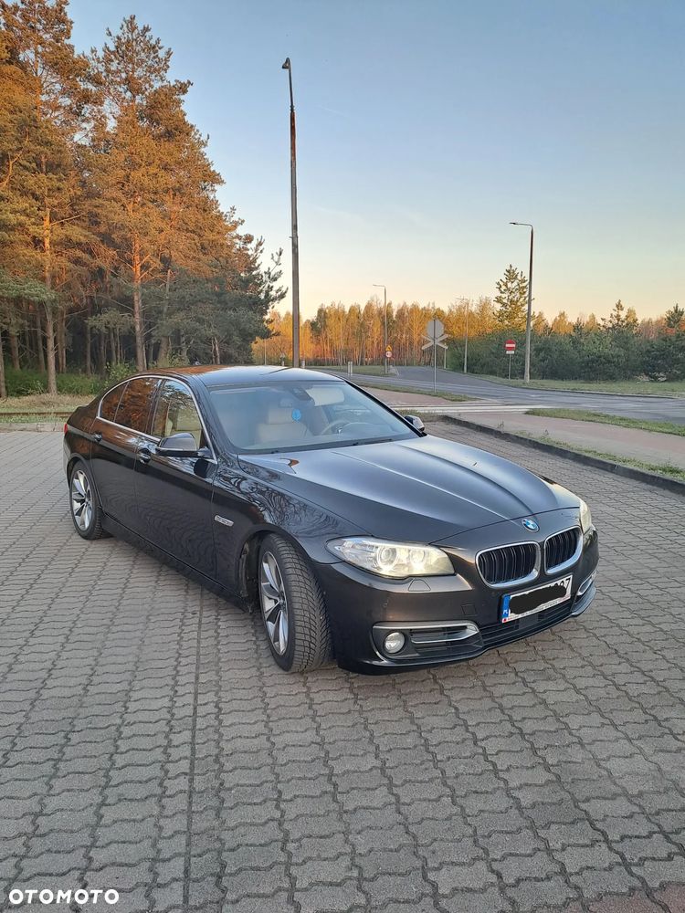 BMW Seria 5 520d xDrive Modern Line - 2