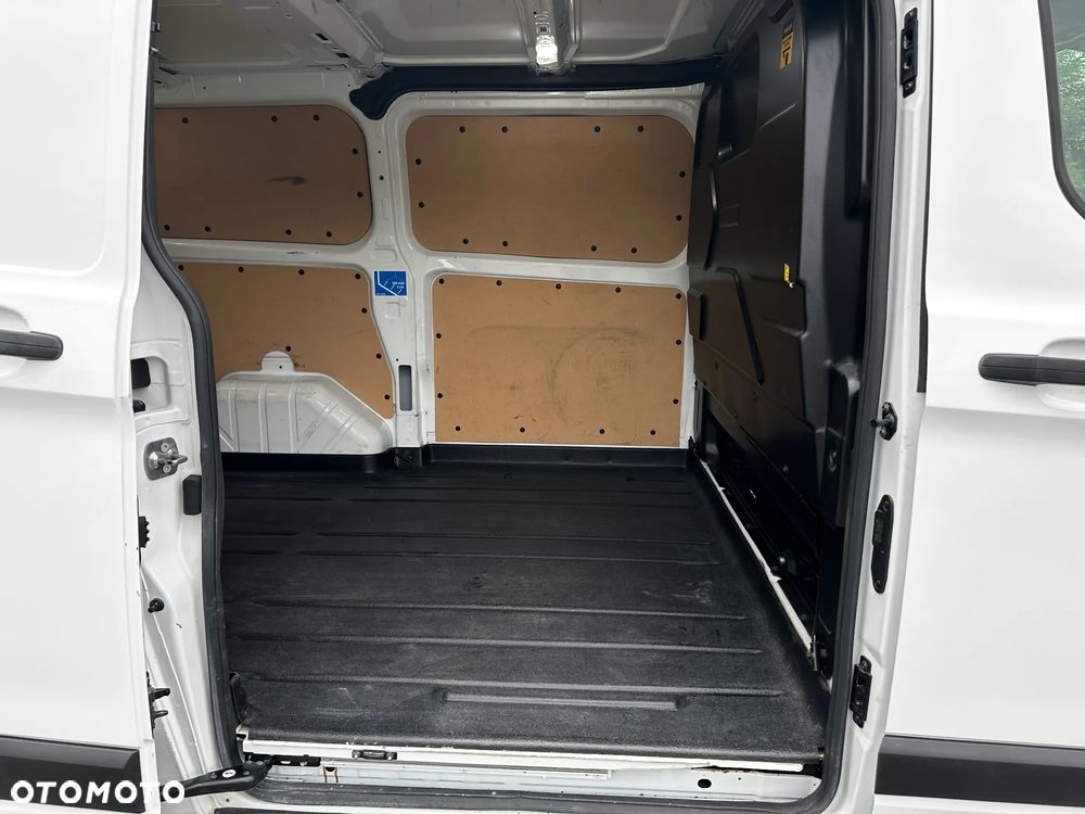 Ford Transit  Custom - 11