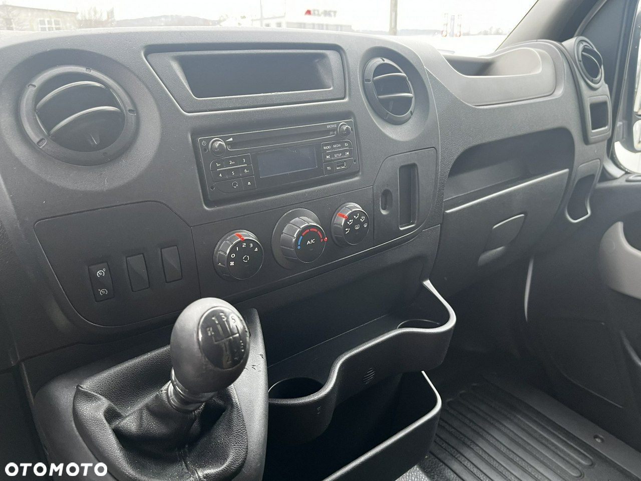 Opel Movano - 8