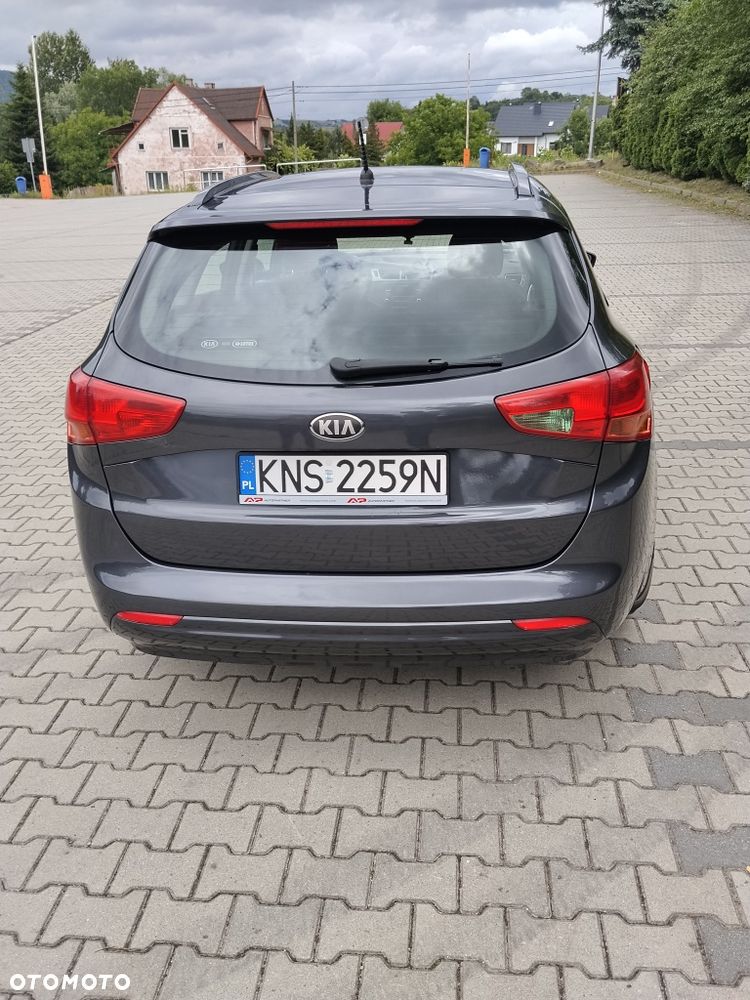 Kia Ceed - 5