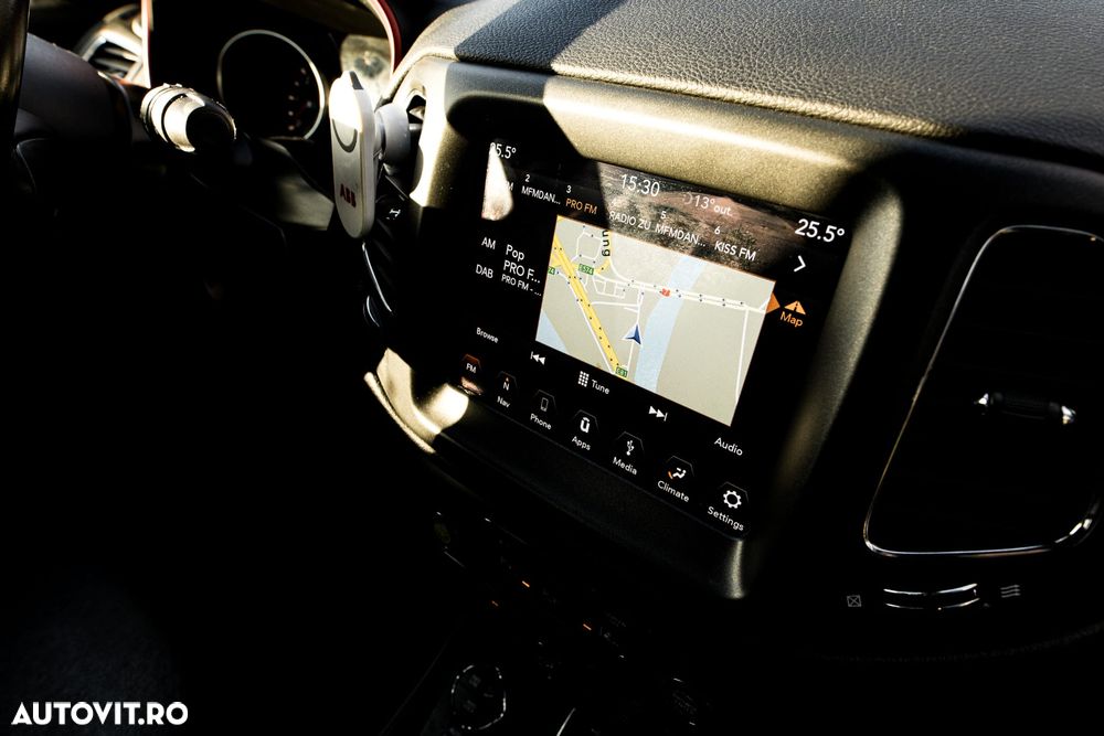 Jeep Compass 2.0 M-Jet 4x4 AT9 Low Trailhawk - 24