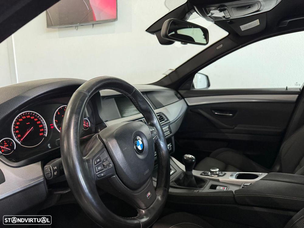 BMW 520 d Pack M - 11