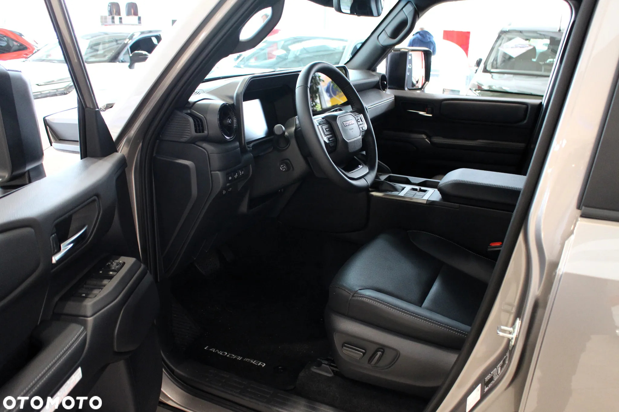 Toyota Land Cruiser LC 2.8 D-4D Invincible - 6