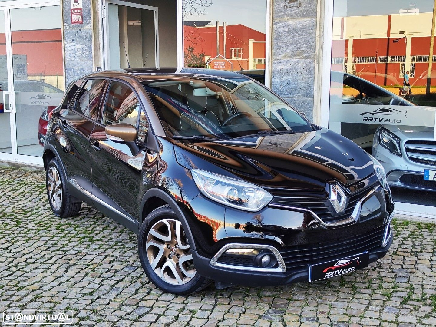 Renault Captur ENERGY TCe 120 EDC Intens - 3