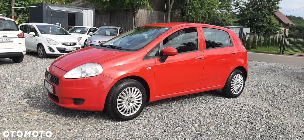 Fiat Grande Punto - 23
