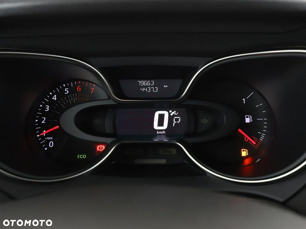 Renault Captur TCe 150 EDC GPF BOSE EDITION - 23