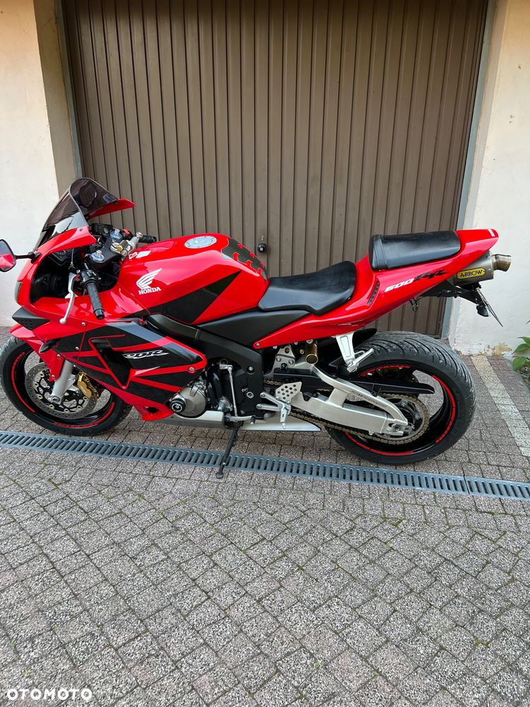 Honda CBR - 16