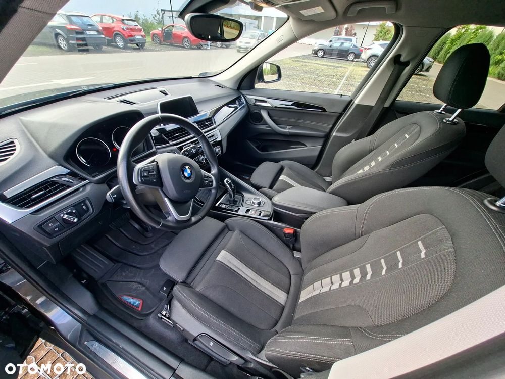 BMW X1 sDrive18i Sport Line - 6