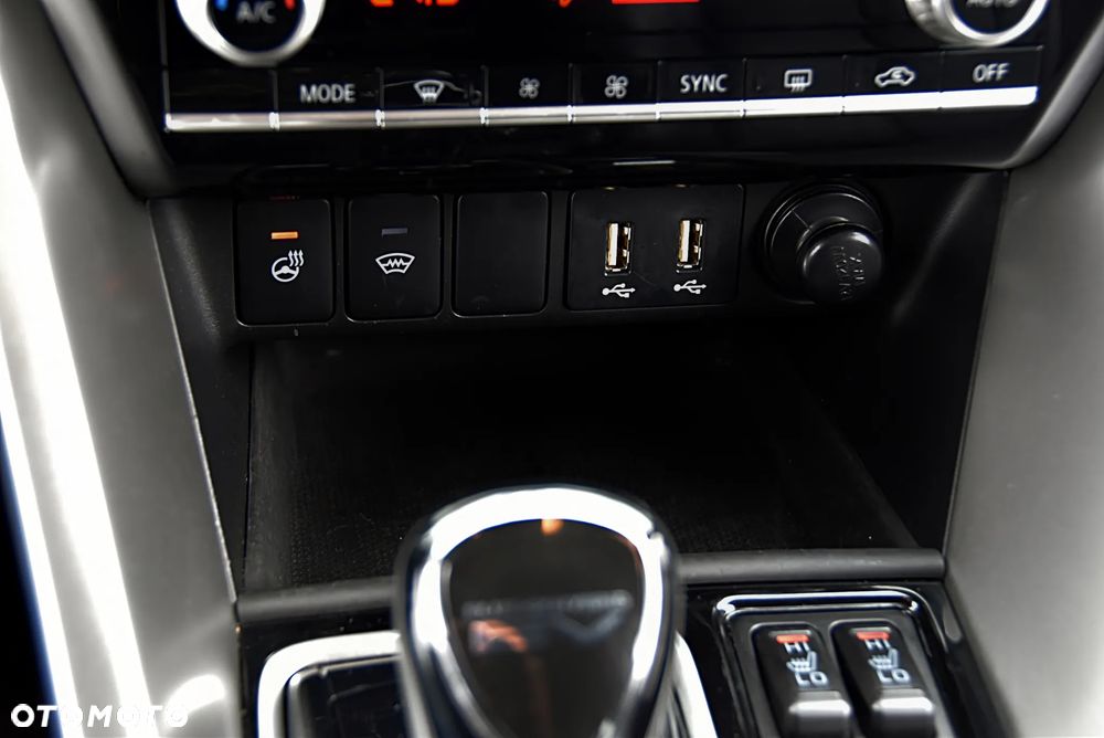 Mitsubishi Eclipse Cross 2.4 PHEV Instyle Plus - 35