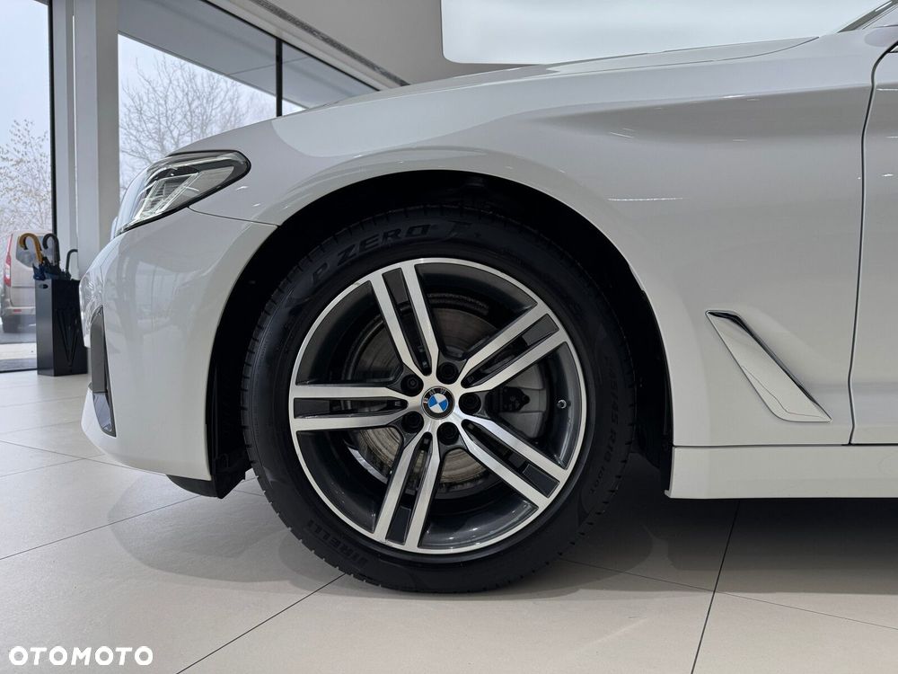 BMW Seria 5 520i - 18