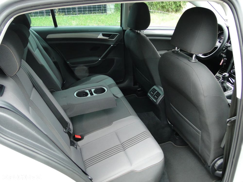 Volkswagen Golf 1.6 TDI BlueMotion Technology Allstar - 13