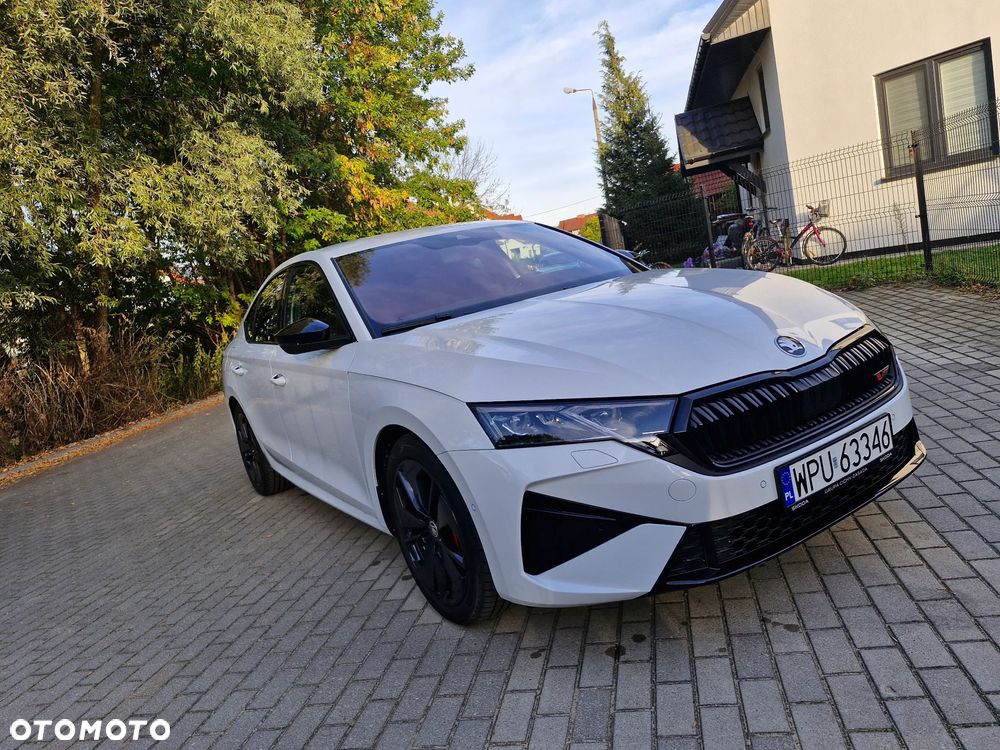 Skoda Octavia 2.0 TSI RS DSG - 4