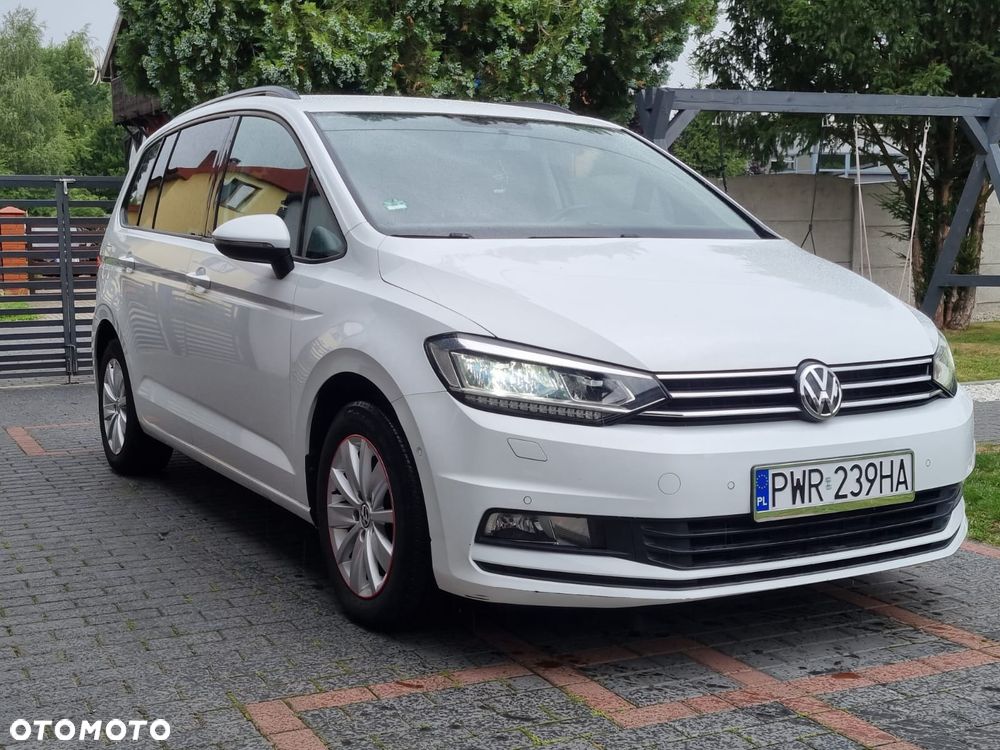 Volkswagen Touran - 3