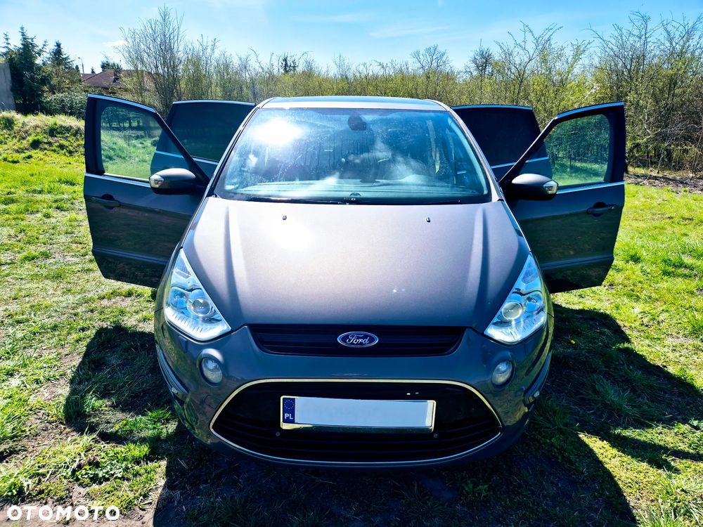 Ford S-Max 2.0 TDCi DPF Business Edition - 24