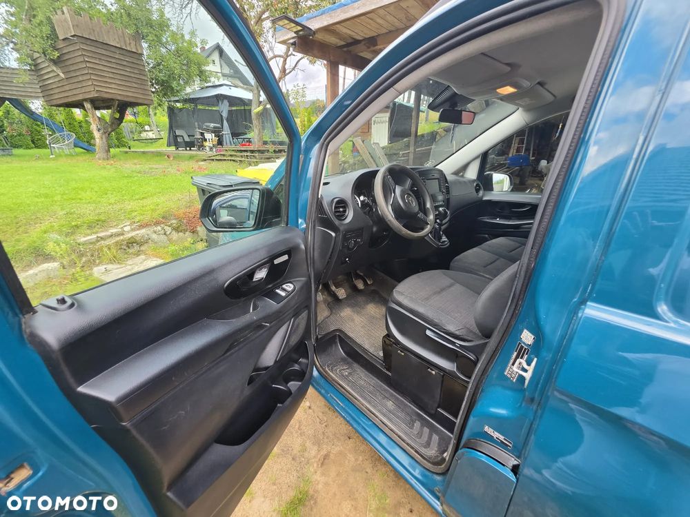 Mercedes-Benz Vito W447 - 11