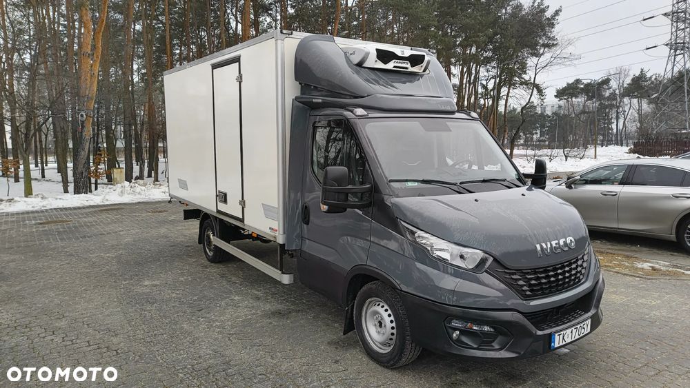Iveco 35s18 - 17