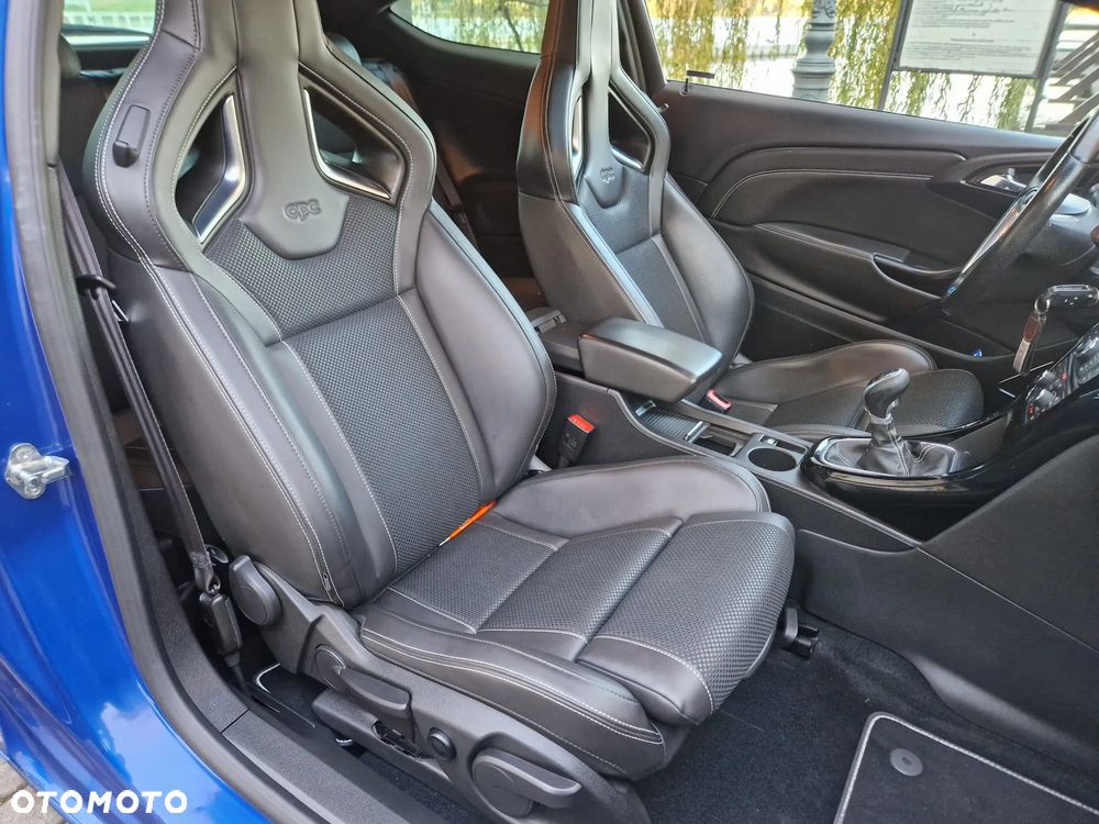 Opel Astra OPC EU6 - 13