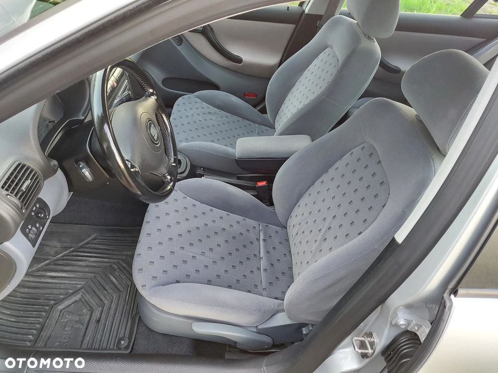 Seat Toledo 1.6 16V Stella - 17