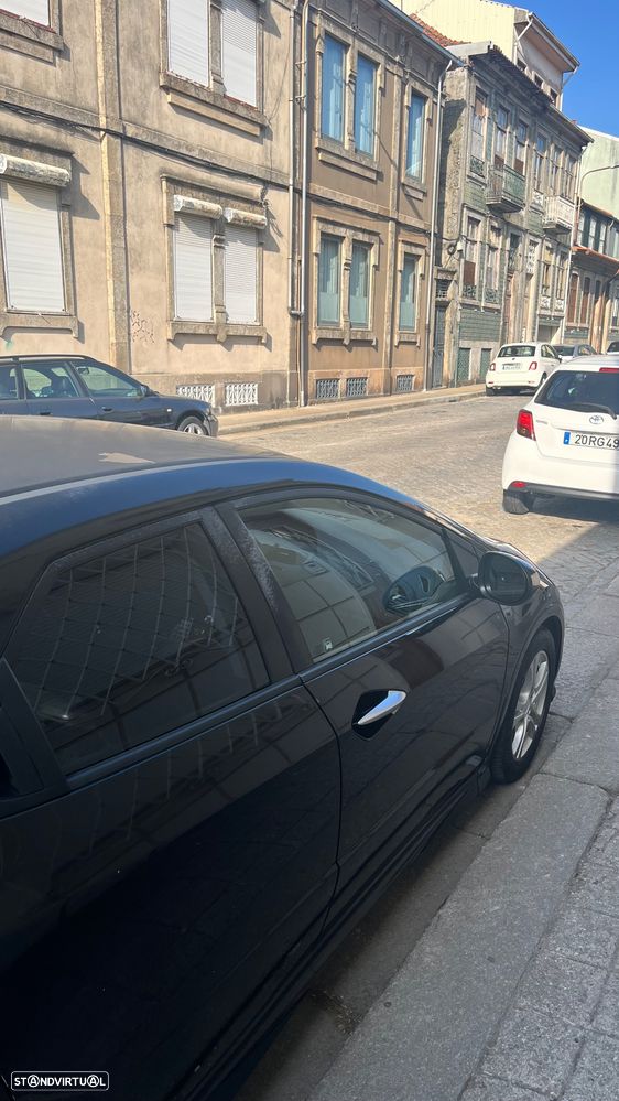 Honda Civic 1.8 Sport - 3