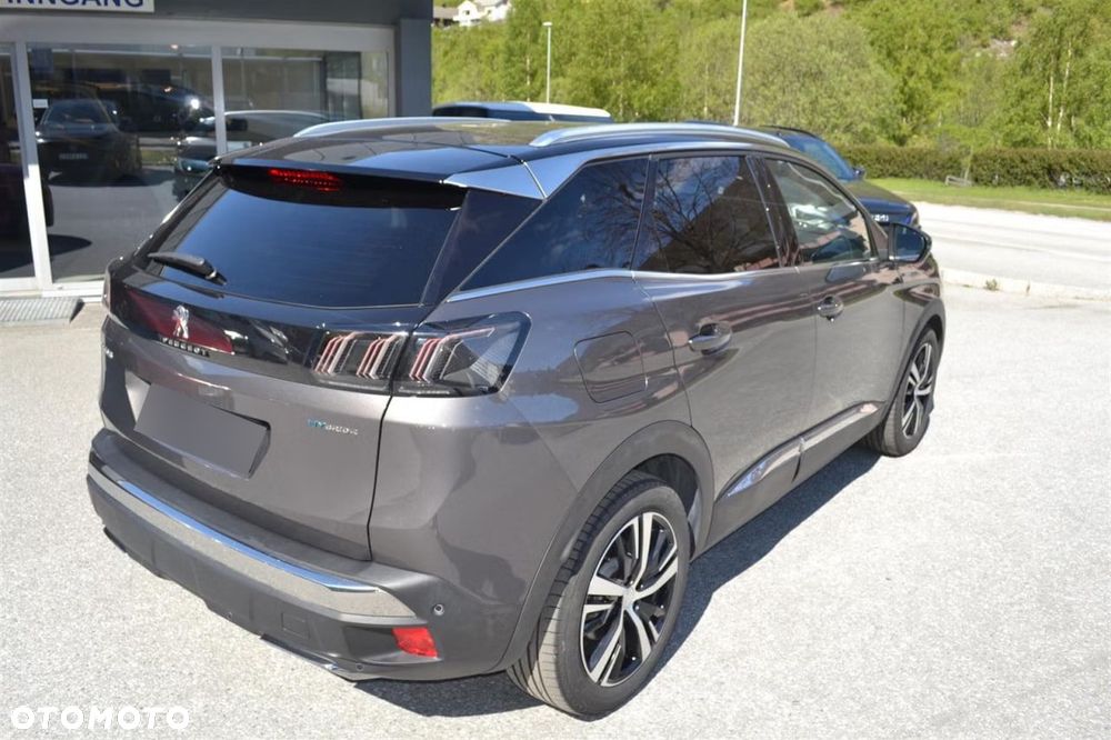 Peugeot 3008 1.6 PureTech HYbrid4 GT S&S EAT8 - 4