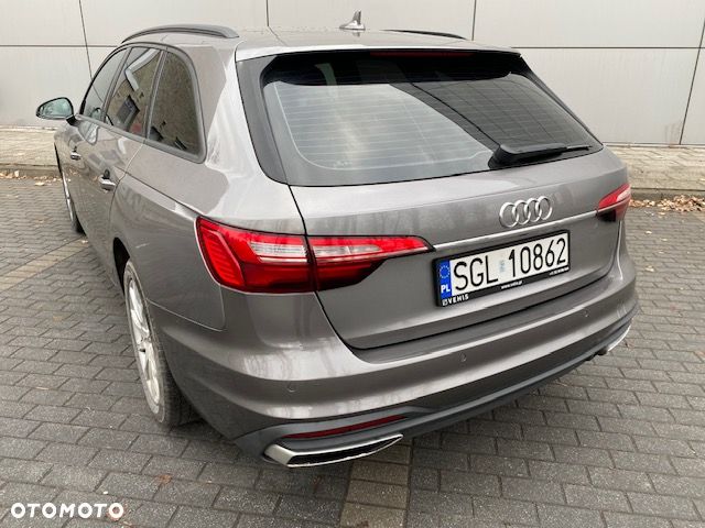 Audi A4 Avant - 10