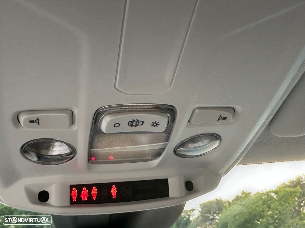 Peugeot 208 1.2 PureTech Active Pack - 23